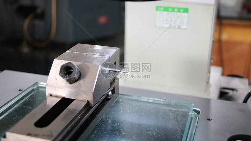 数控刀具冷却方式的选择：工艺细节与适用场景